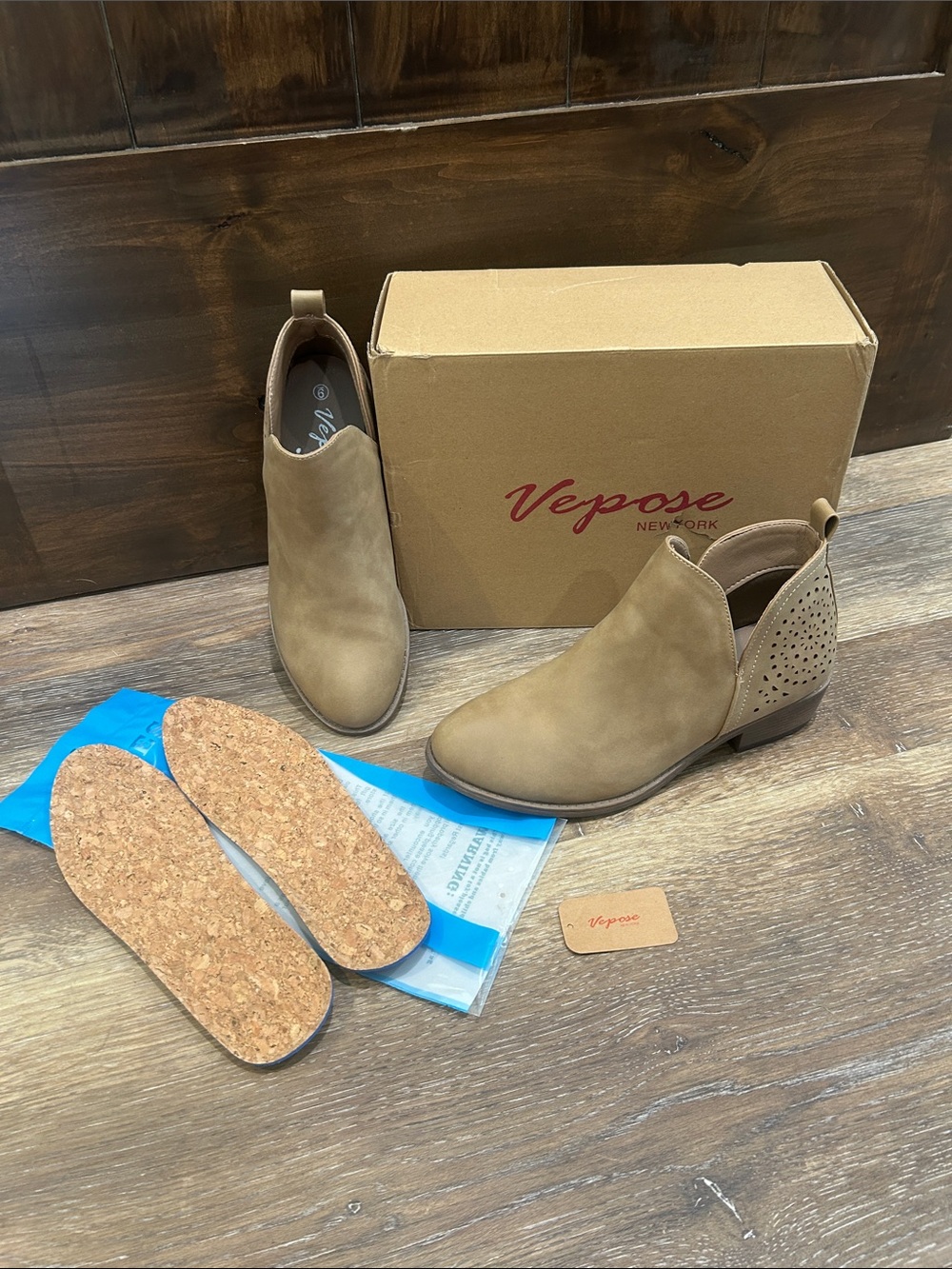 Vepose Taupe Cutout Suede Ankle Booties includes original box - Size 9